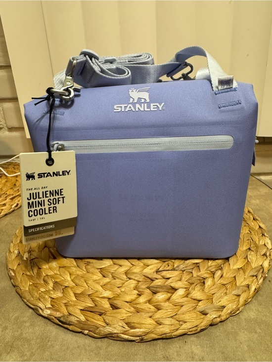 Stanley Handbags - Stanley All Day Julienne Mini Soft Cooler Hydrangea NWT